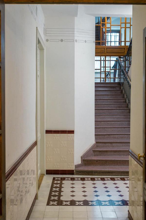 Апартаменти Apartament Grey Pearl Downtown Варшава Екстер'єр фото